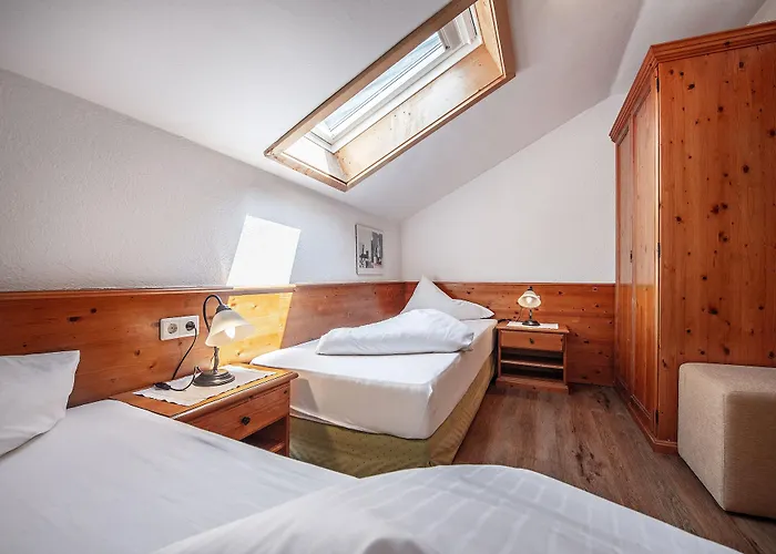 伯格兰德全包顶级酒店 4*