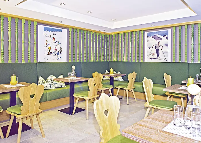 伯格兰德全包顶级酒店 4* 蒂罗尔-泽费尔德