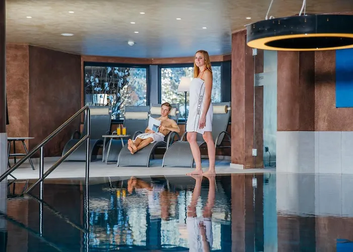 伯格兰德全包顶级酒店 4* 蒂罗尔-泽费尔德